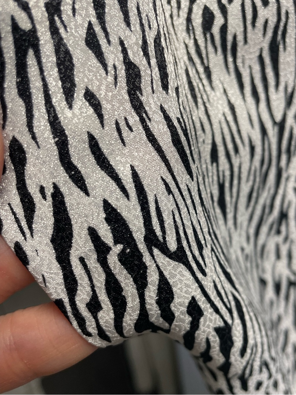 80s vintage Black and white Printed Peplum Midi Dress - Picture 4 of 6